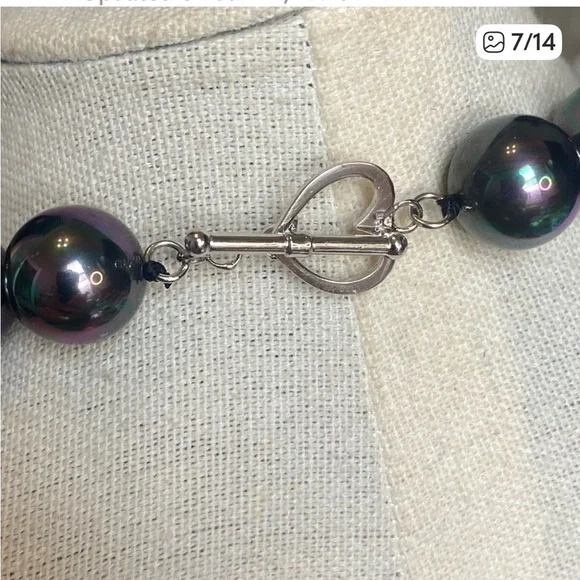 Majorica Faux Iridescent Pearl Necklace - Picture 5 of 6